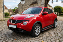 Nissan Juke 2010–2019 Stranske stopnice Maya Red (2 kosa, aluminij) fotografija 1