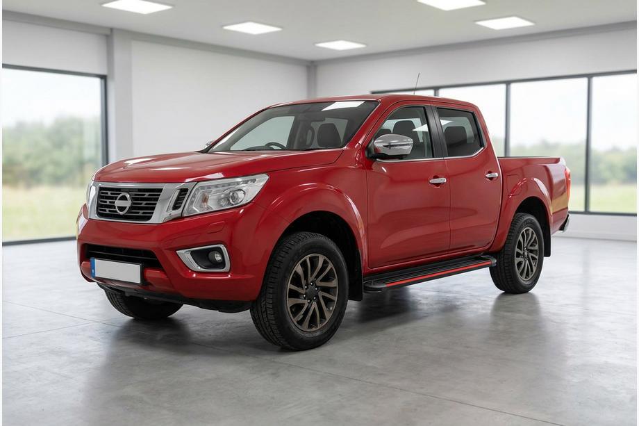 Nissan Navara/NP300 2016– Stranske stopnice Maya Red (2 kosa, aluminij) Image