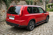 Nissan X-trail T31 2007–2014 Stranske stopnice Maya Red (2 kosa, aluminij) fotografija 1