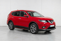 Nissan X-trail T32/Rogue 2014–2021 Stranske stopnice Maya Red (2 kosa, aluminij) fotografija 1