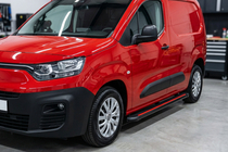 Peugeot Partner/Rifter 2019– Stranske stopnice Maya Red (2 kosa, aluminij) fotografija 1