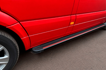 Volkswagen Crafter 2006–2016 Stranske stopnice Maya Red (2 kosa, aluminij) fotografija 2