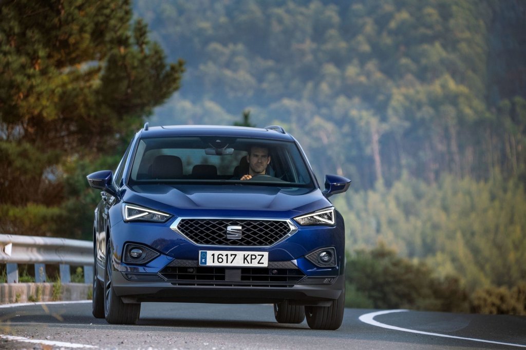 Srednje veliki križanec SEAT Tarraco