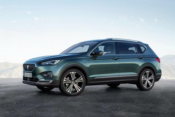 Srednje veliki križanec SEAT Tarraco