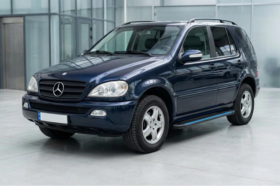 Mercedes ML W163 1997–2005 Stranske stopnice Maya Blue (2 kos, aluminij) Image