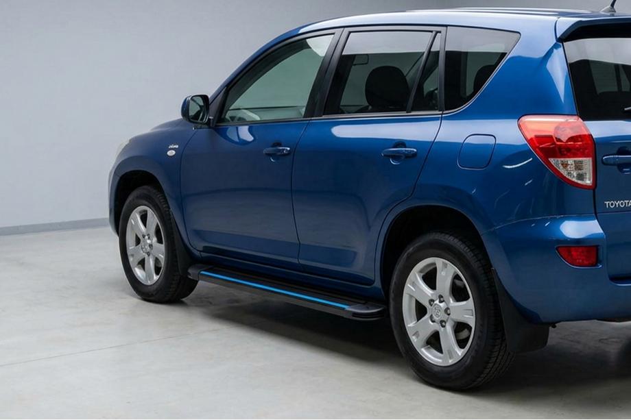 Toyota Rav 4 2006–2013 Stranske stopnice Maya Blue (2 kos, aluminij) Image