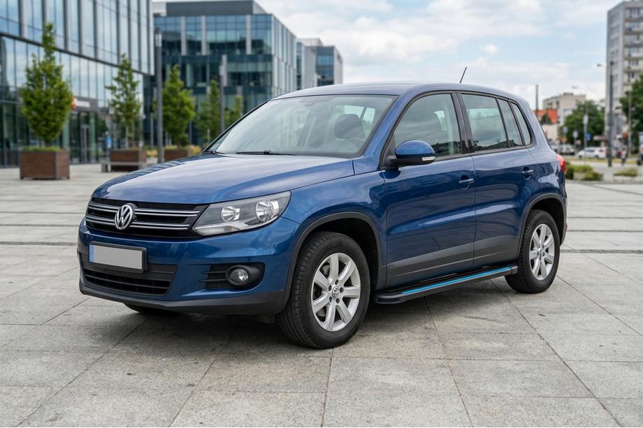 Volkswagen Tiguan 2007–2016 Stranske stopnice Maya Blue (2 kos, aluminij) Image