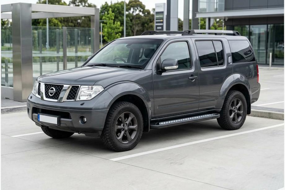Nissan Pathfinder R51 2005–2014 Stranske stopnice New Vision Black (2 kosa, aluminij) Image