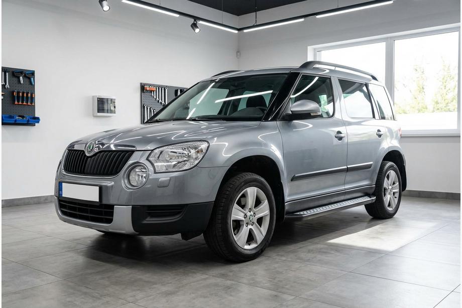 Skoda Yeti 2009–2017 Stranske stopnice New Vision Black (2 kosa, aluminij) Image