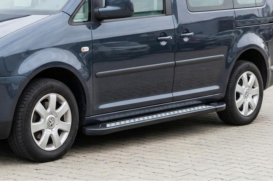Volkswagen Caddy 2010–2015 Stranske stopnice New Vision Black (2 kosa, aluminij) Standardna baza Image