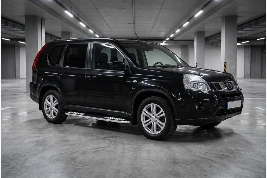 Nissan X-trail T31 2007–2014 Bočne stopnice Tayga V2 (2 kosa, aluminij) Fotografija 1
