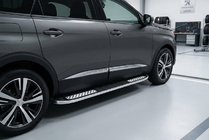 Peugeot 5008 2016–2023 Bočne stopnice Tayga V2 (2 kosa, aluminij) fotografija 1