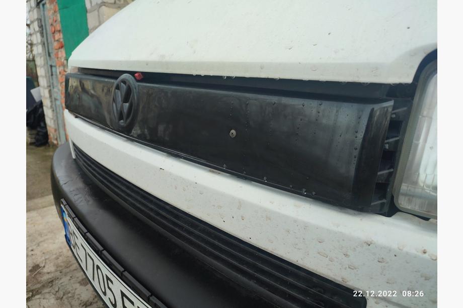 Volkswagen T4 Transporter 1990–2003 Zimska zgornja obloga maske hladilnika Mat za poševen sprednji del Fotografija 3