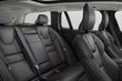 Pregled terenskega karavana Volvo V60 Cross Country fotografija 9