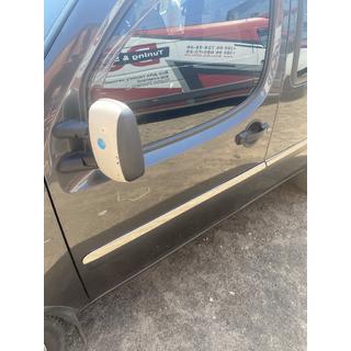 Ozki vratni moldingi (4 kosi, nerjaveče jeklo) Fiat Doblo I 2005–2010 fotografija 4