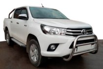 Toyota Hilux 2015– Kenguru zaščitni lok WT007 (nerjavno jeklo) fotografija 2