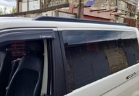 Volkswagen T5 Caravelle 2004–2010 Integrirani strešni nosilci (črni) fotografija 41