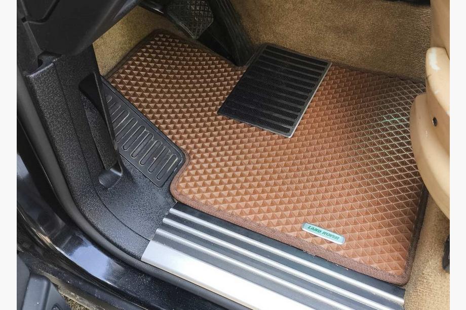 Range Rover III L322 2002–2012 EVA avtomobilski tepihi (opečnati vzorec) V-1 Image