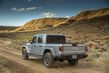 Pregled štirikolesno gnanega okvirnega pickupa Jeep Gladiator fotografija 3