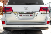Toyota Land Cruiser 200 2007–2021 Nosilec registrske tablice – standard Črna fotografija 3