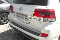 Toyota Land Cruiser 200 2007–2021 Nosilec registrske tablice – standard Črna fotografija 10