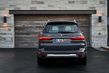 Pregled polno velikanskega križanca BMW X7 fotografija 14