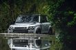 Premiumski petvratni SUV Land Rover Defender 110 fotografija 2