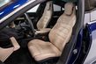 Električni športni sedan Porsche Taycan s štirikolesnim pogonom fotografija 9