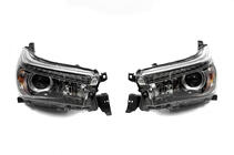 Toyota Hilux 2015– Sprednji žarometi OEM V1 2015-2019 (LED, 2 kos) fotografija 3