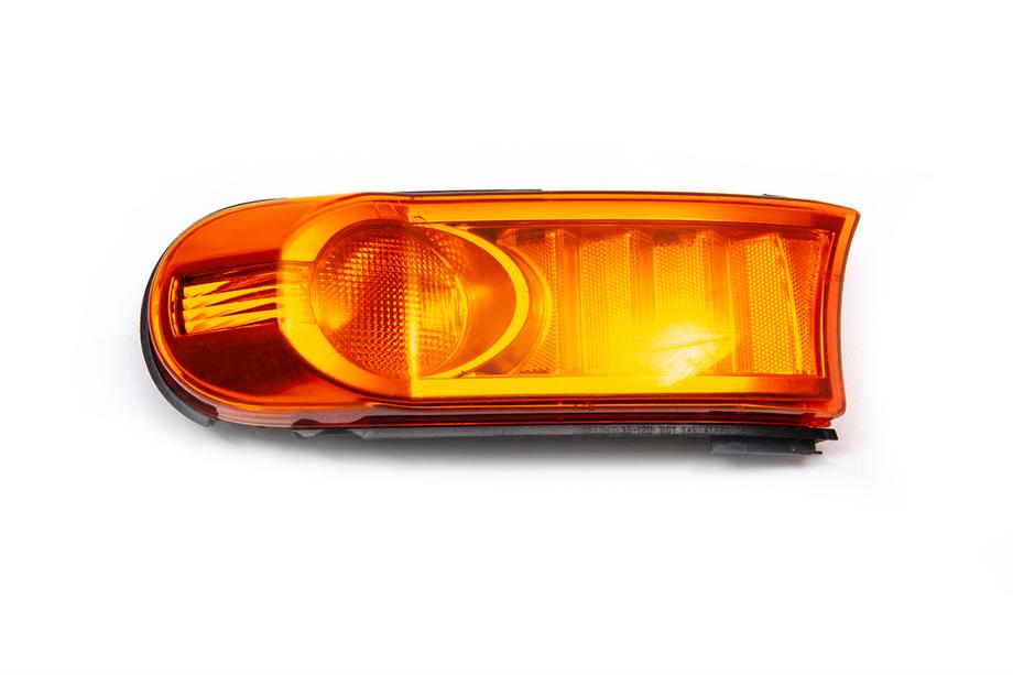 Toyota FJ Cruiser 2006–2022 Razprodaja! Rabljeni sprednji smernik (desni, 1 kos) Fotografija 1