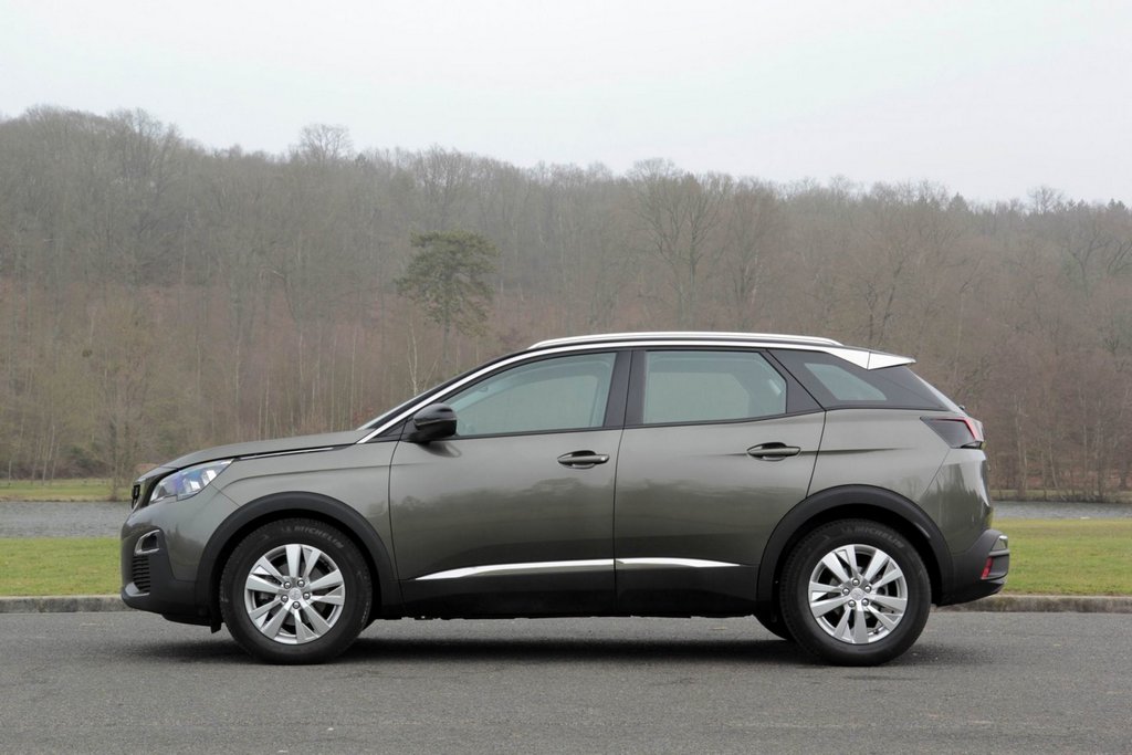 Kompaktni križanec Peugeot 3008 druge generacije