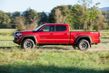 Pregled srednje velikega pickupa Toyota Tacoma fotografija 5