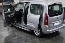 Citroen Berlingo/Multispace 2018– Stranske stopnice Line (2 kosa, aluminij) fotografija 1