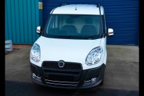 Fiat Doblo II 2010–2022 Kromirana obloga spodnje maske (2010-2015, 2 kosa, inox) fotografija 4