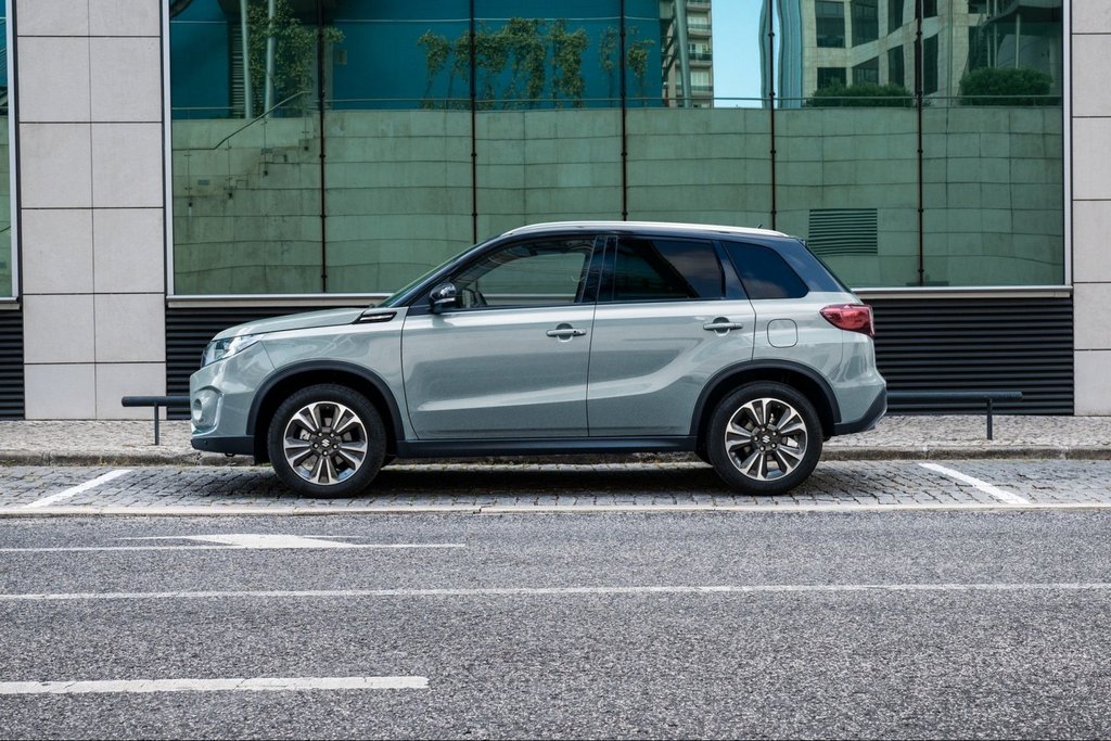 Pregled kompaktnega križanca Suzuki Vitara