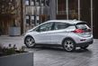 Pregled električnega kompaktnega kombilimuzinskega Opel Ampera-e fotografija 14