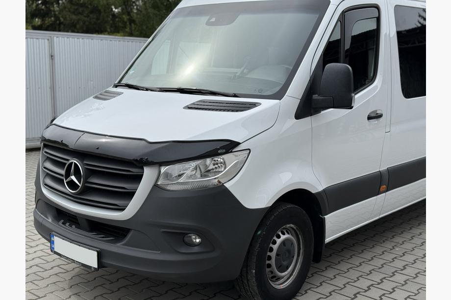 Mercedes Sprinter W907/W910 2018– Deflektor pokrova motorja (EuroCap) Fotografija 3