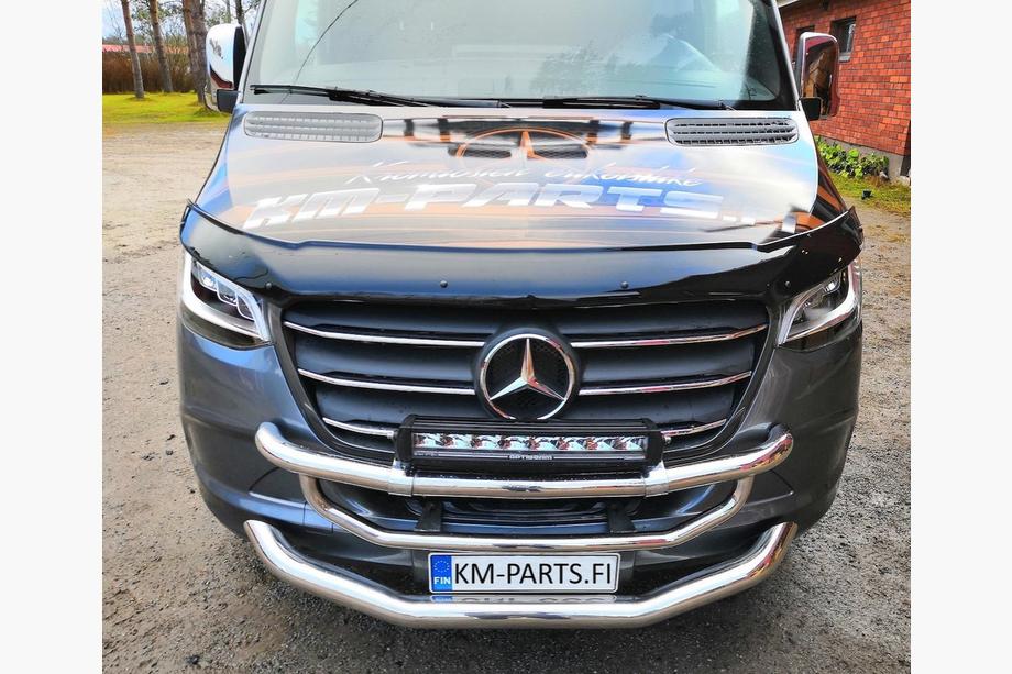 Mercedes Sprinter W907/W910 2018– Deflektor pokrova motorja (EuroCap) Fotografija 10