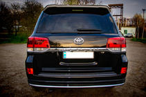 Toyota Land Cruiser 200 2007–2021 Spojler FullLed (2016+) Črna barva fotografija 7