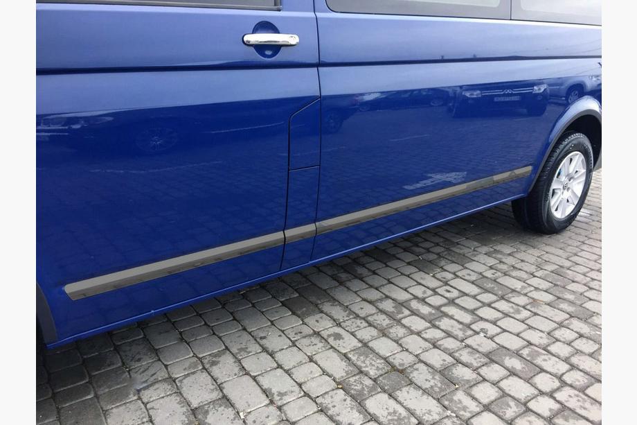 Volkswagen T5 Caravelle 2004–2010 Letvice na vratih (nerjaveče jeklo, črni krom) Image