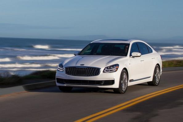 Druga generacija prestižne limuzine KIA K900