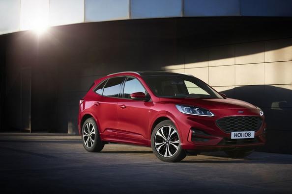 Nova generacija kompaktnega križanca Ford Kuga