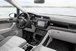 Pregled kompaktnega enoprostorca Volkswagen Touran druge generacije fotografija 6