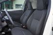 Pregled posodobljenega subkompaktnega kombilimuzinskega modela Toyota Yaris fotografija 8