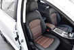 Pregled prenovljenega križanca Geely Emgrand GS fotografija 9