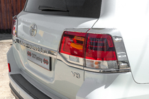 Toyota Land Cruiser 200 2007–2021 Kromirani okvirji zadnjih luči (2015+, 4-delni, plastika) fotografija 3