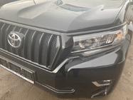 Toyota Land Cruiser Prado 150 2009–2023 Maska hladilnika 2017↗ LED (Zeus Black, z Black obrvmi) fotografija 9