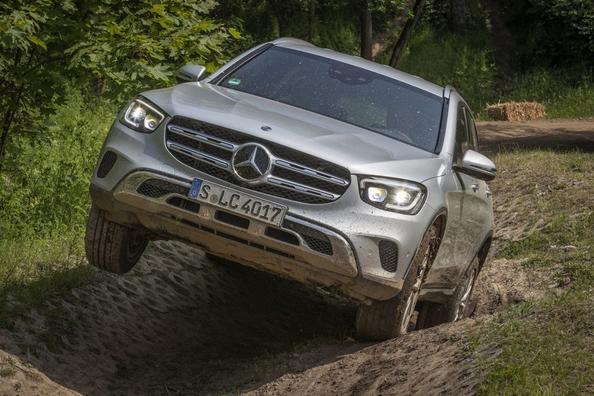 Pregled premium križanca Mercedes-Benz GLC-Class
