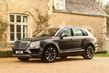 Pregled luksuznega križanca Bentley Bentayga fotografija 14