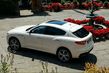 Premium športni križanec Maserati Levante fotografija 5